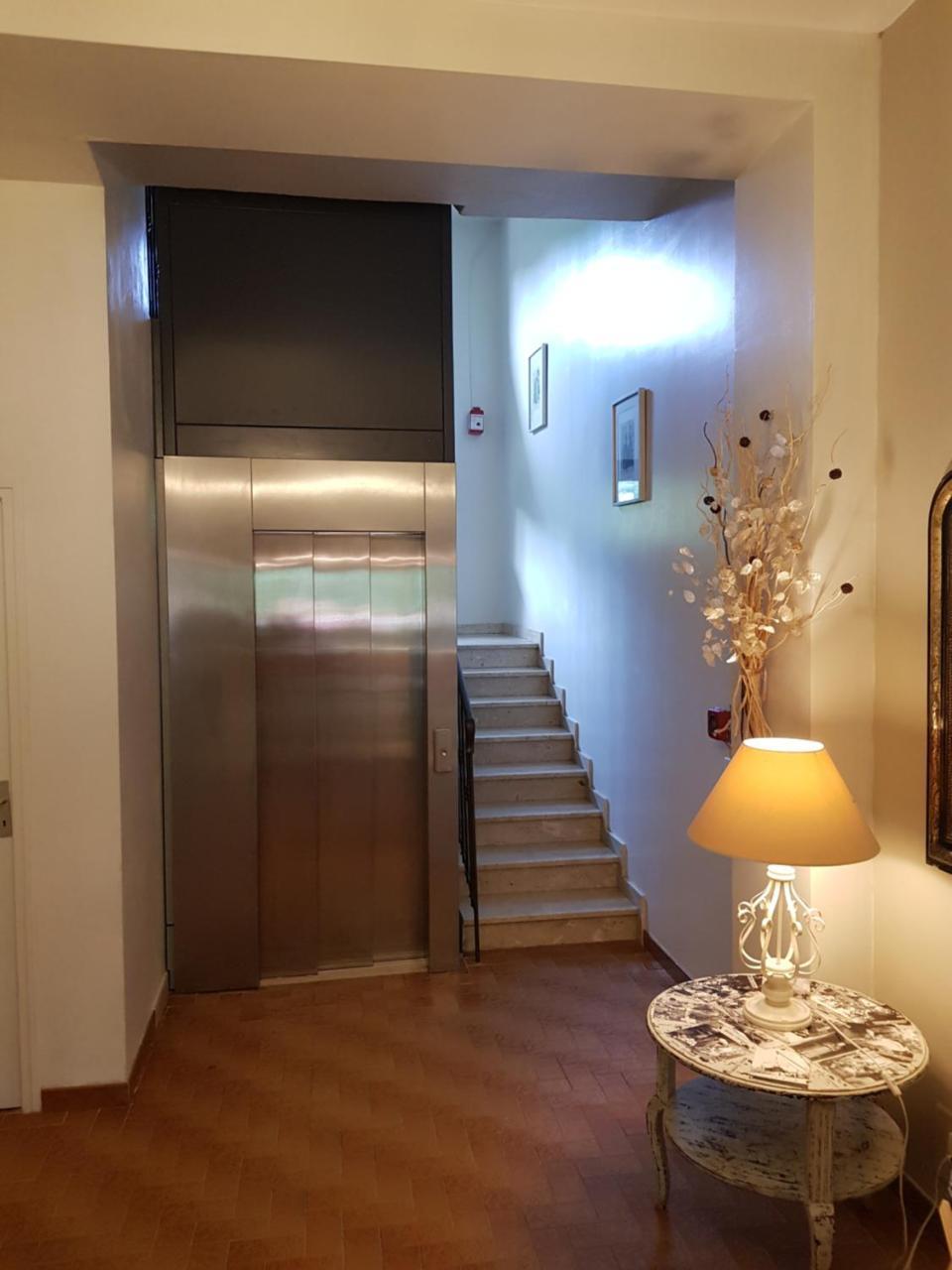 Hotel Cyrnea Καλβί Εξωτερικό φωτογραφία